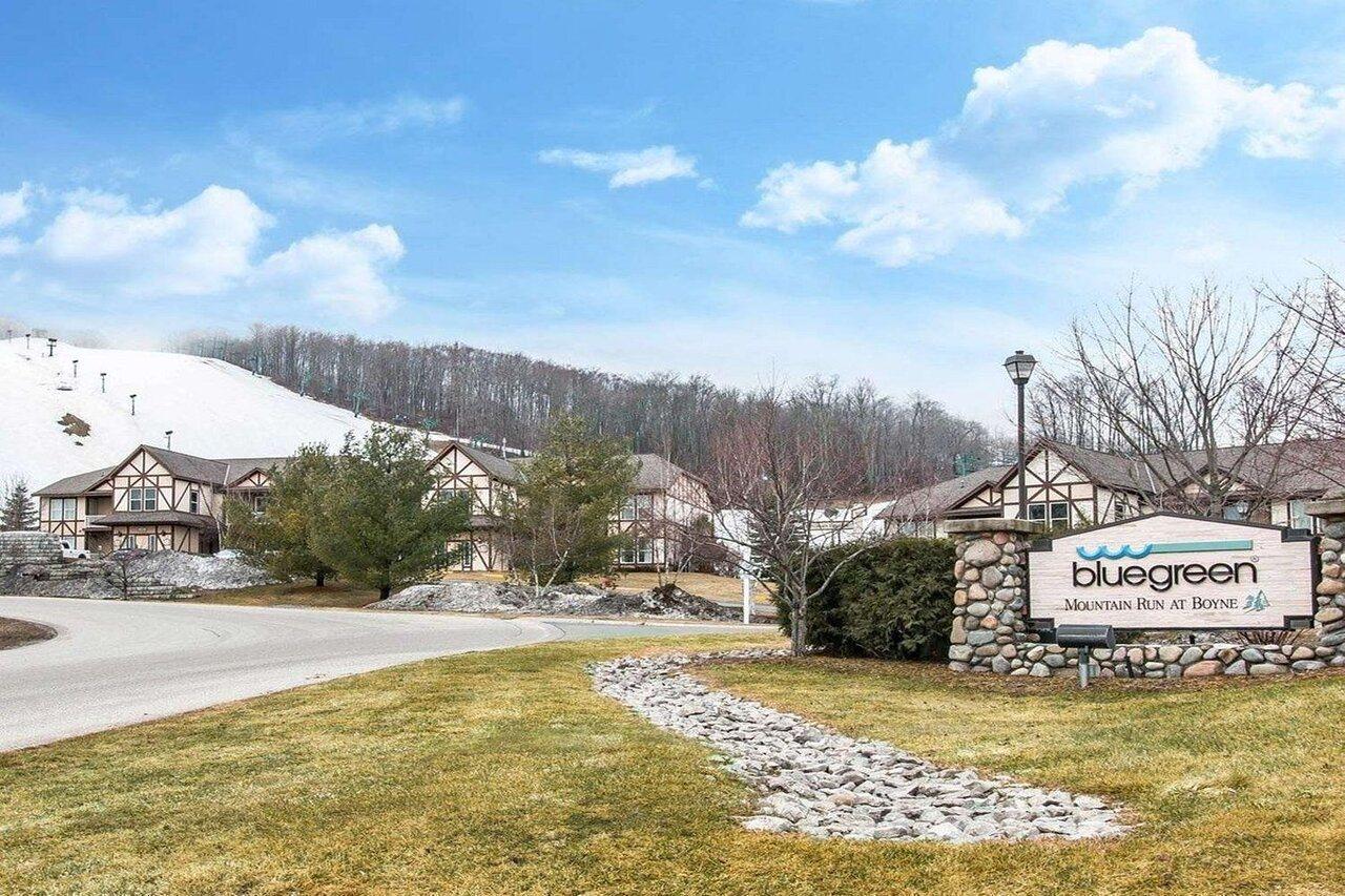 博伊恩，登高度假绿蓝度假润山酒店 Boyne Falls 外观 照片