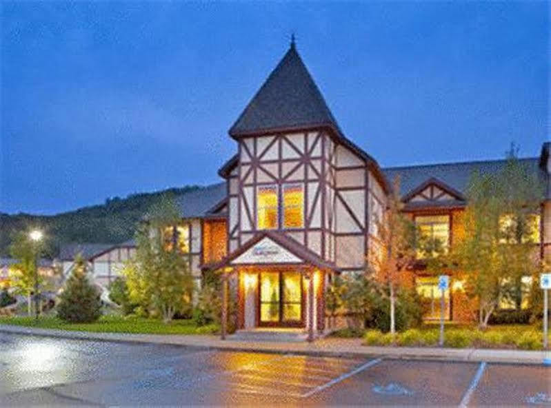 博伊恩，登高度假绿蓝度假润山酒店 Boyne Falls 外观 照片